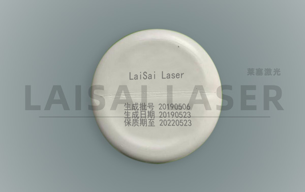 塑料材料应该选择什么样的激光打标设备才能更好的兼容？