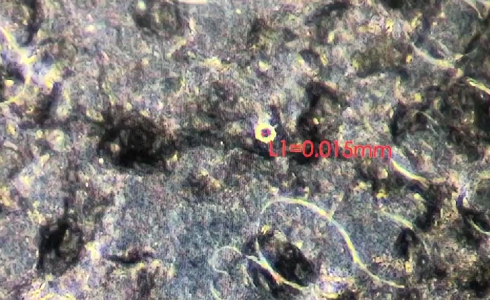 如何给30微米的BOPP薄膜打10微米的孔？